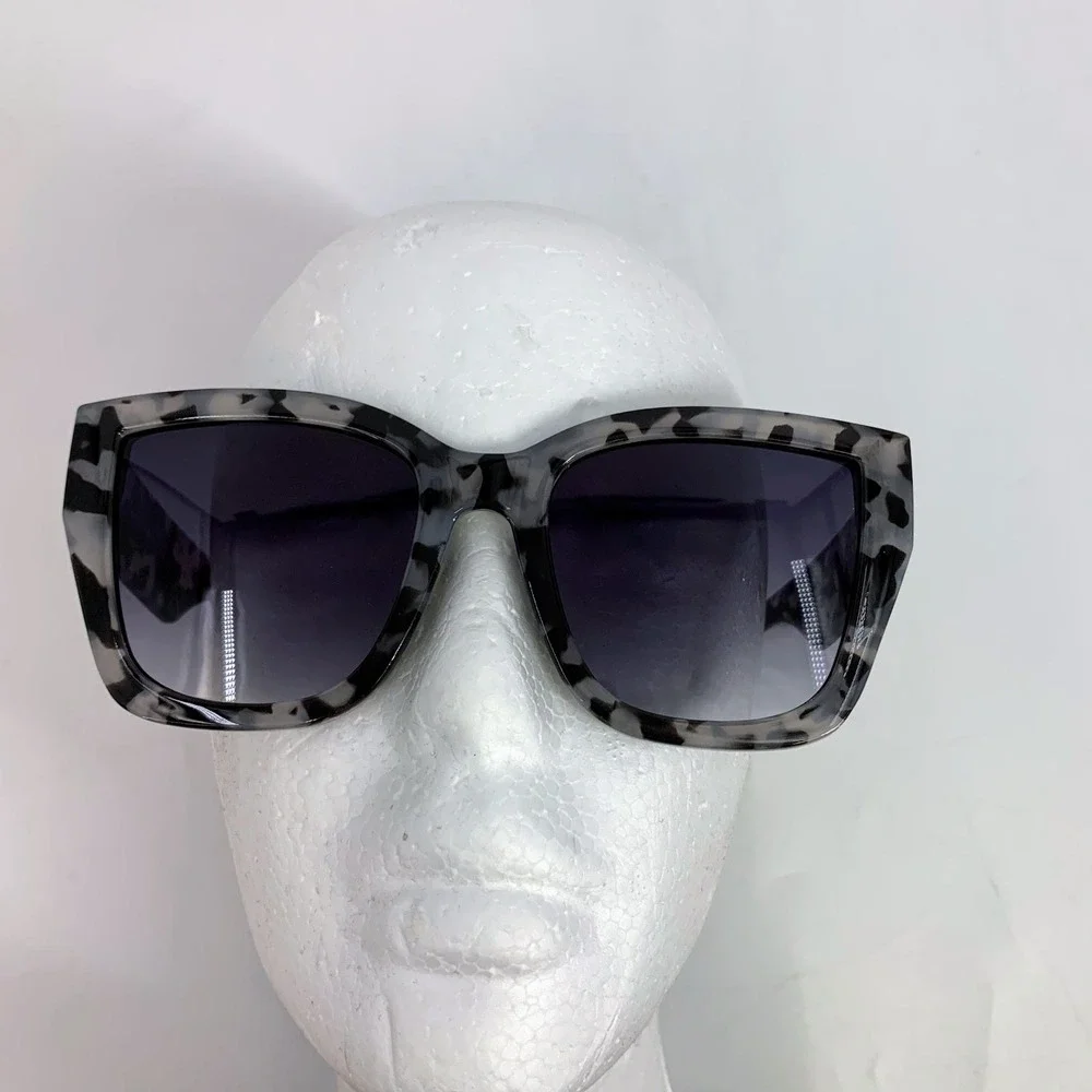 AIRE Womens‎ Sunglasses Square Gray Black Tortoise Frames Fashion Shades